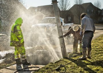 Do You Need A Waterline Repair Or Replacement?: 3 Deciding Factors